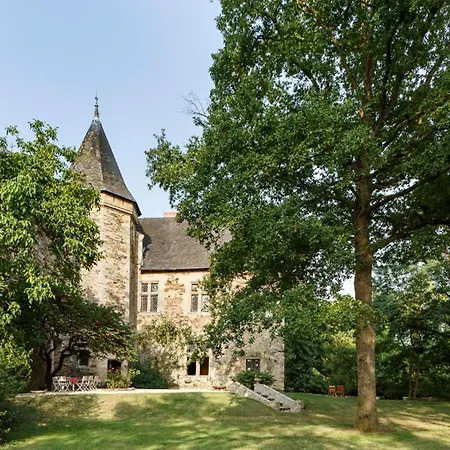 Country house Chateau Sleeps 40 Pool Wifi
