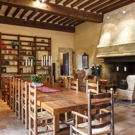 Séjour à la campagne Chateau Sleeps 40 Pool Wifi