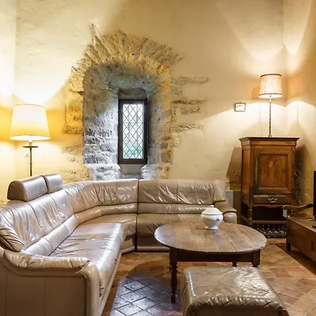 Chateau Sleeps 40 Pool Wifi Country house Thouarce